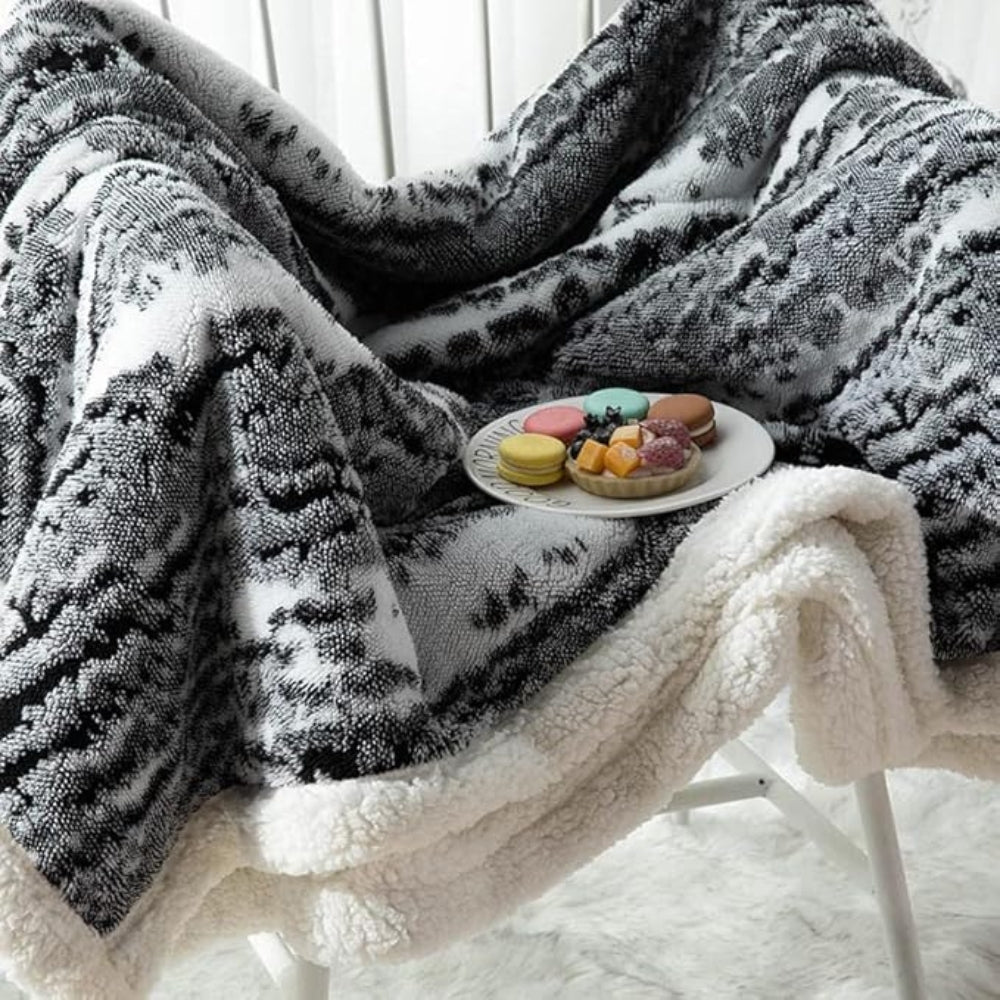 Seraphina Velvet Sherpa Throw Blanket Soft Plush Warm Blanket