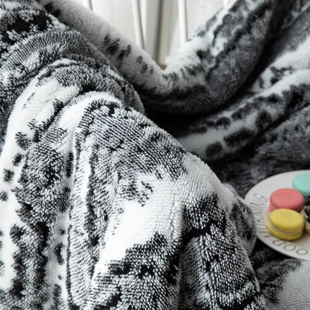 Seraphina Velvet Sherpa Throw Blanket Soft Plush Warm Blanket