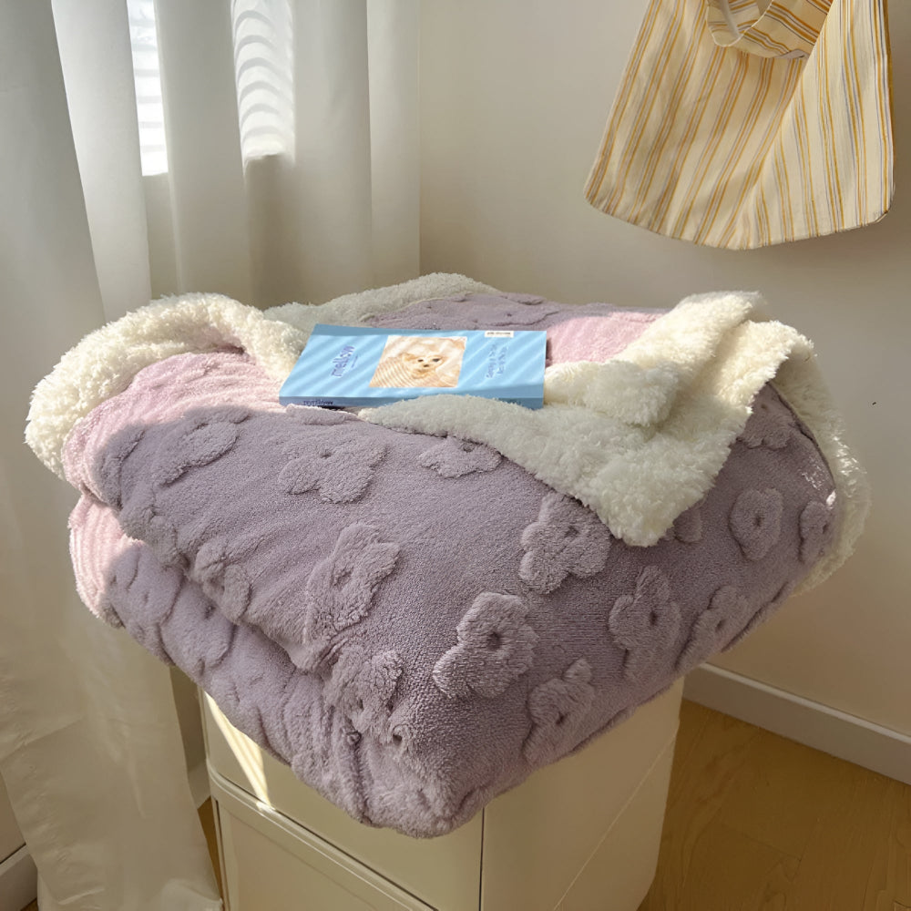 Cloud Flower Snuggle Sherpa Throw Blanket Soft Cozy Warm Blanket