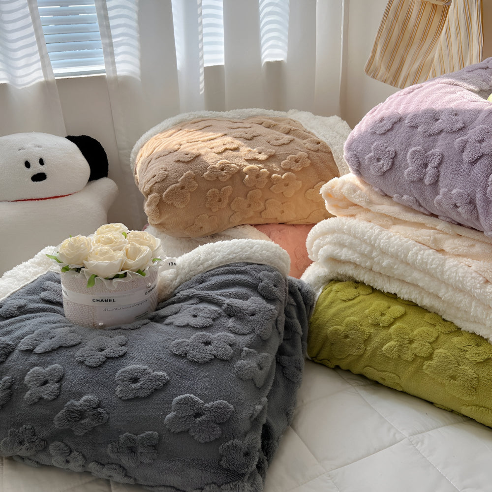Cloud Flower Snuggle Sherpa Throw Blanket Soft Cozy Warm Blanket