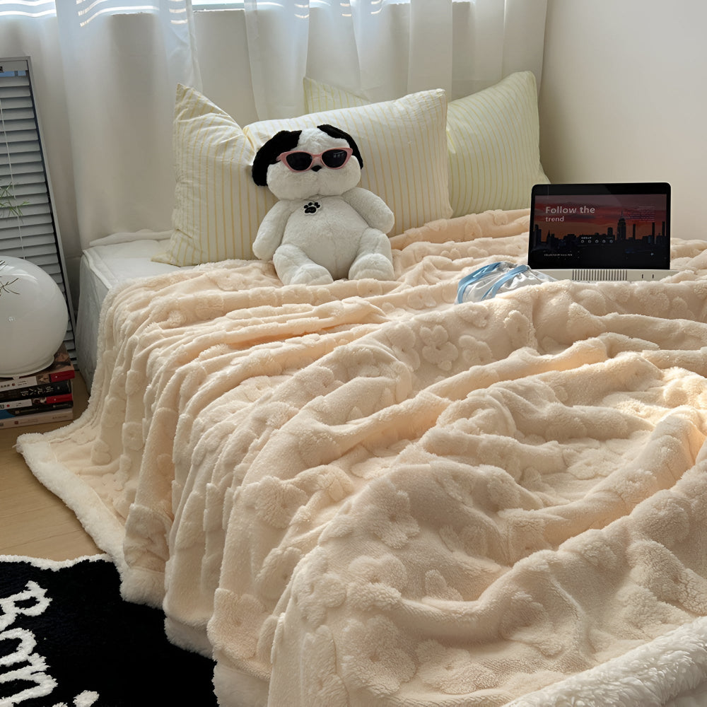 Cloud Flower Snuggle Sherpa Throw Blanket Soft Cozy Warm Blanket