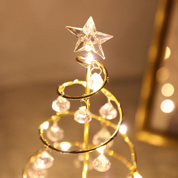 Charming Christmas Tree | Elegant Golden Glow Holiday Decor